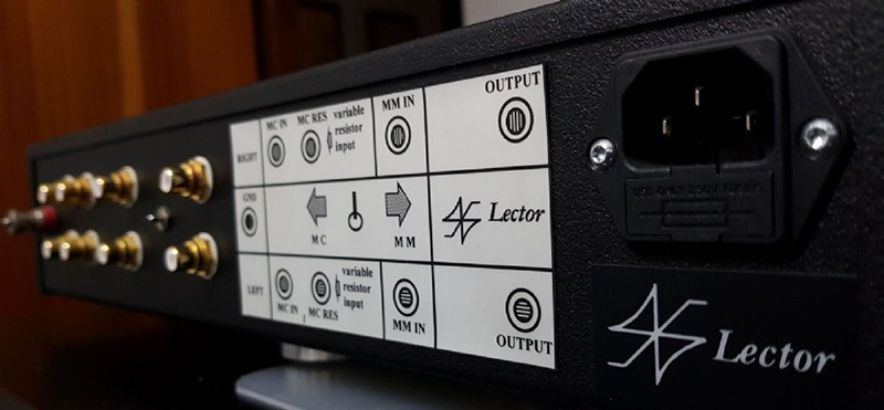 Lector phono